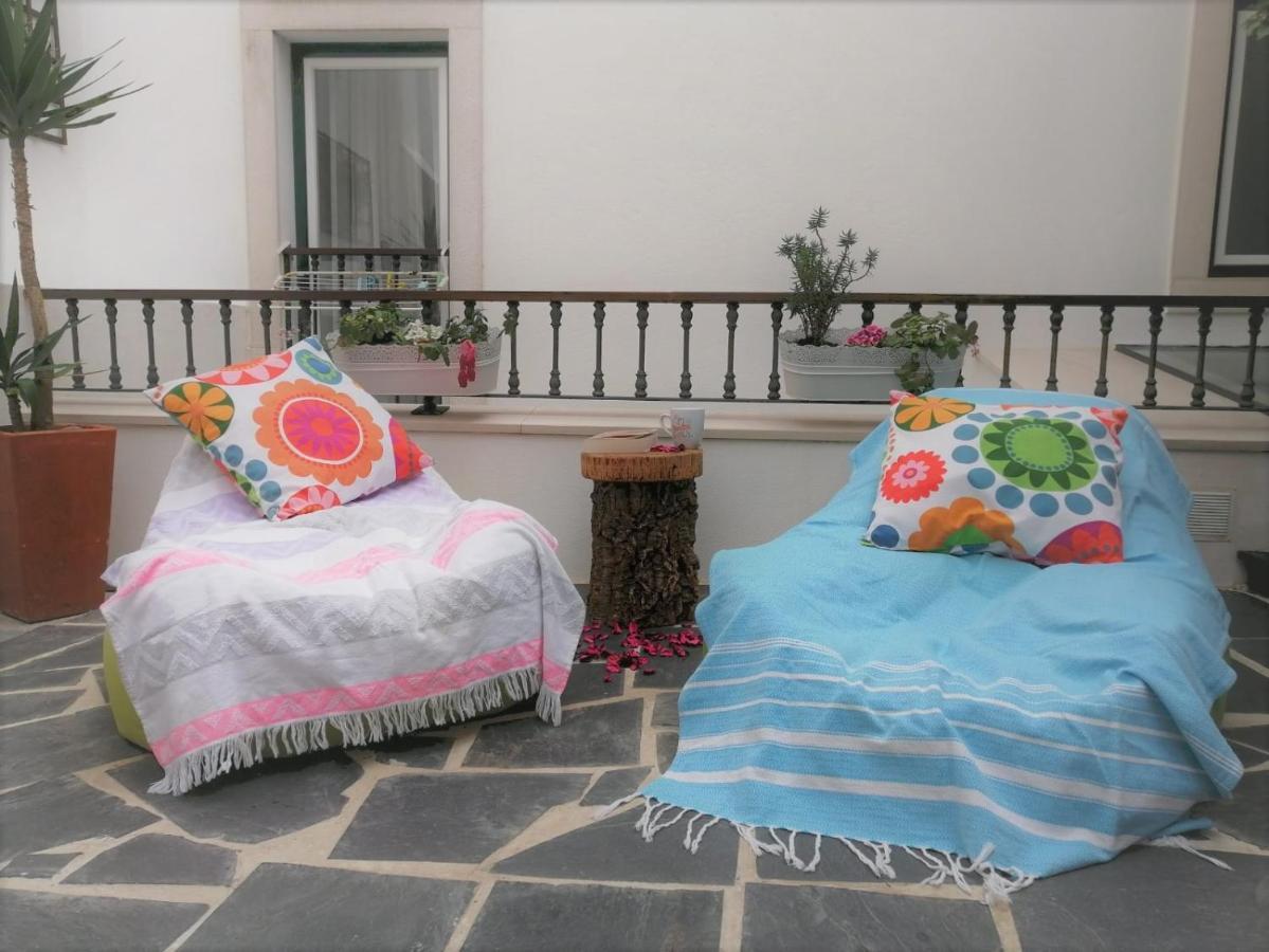 Courtyard House - Sun, Barbecue, Beach Sesimbra Bagian luar foto
