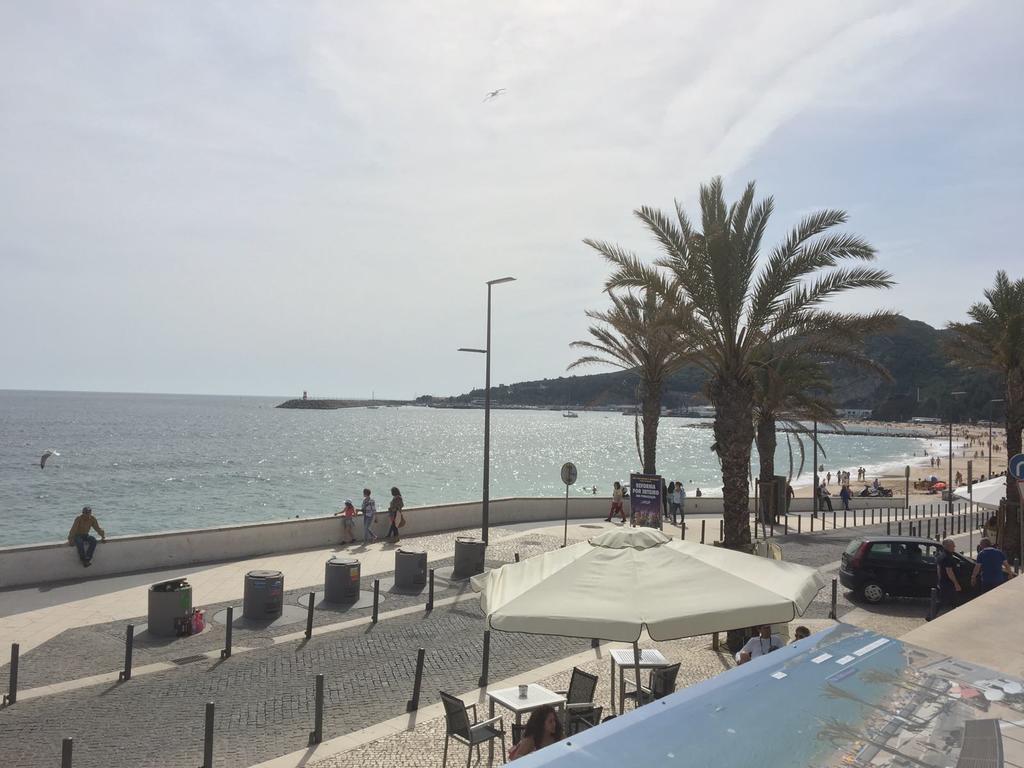 Courtyard House - Sun, Barbecue, Beach Sesimbra Bagian luar foto